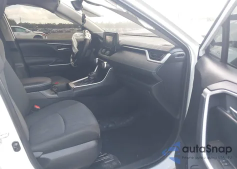 2022 Toyota Rav4 Xle из США, поврежденный, VIN 2T3W1RFV8NC197177